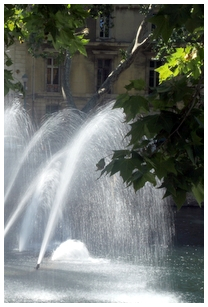 Ristorante italiano Elefante 2 - Nîmes - Giardini della Fontana - Francia